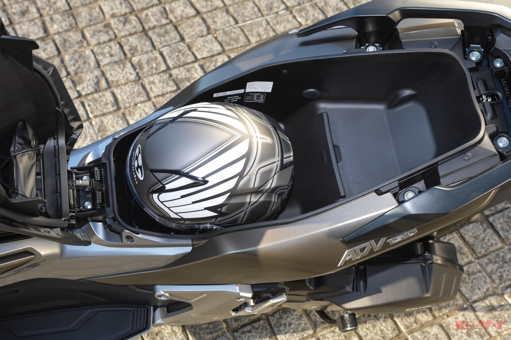ADV150　ホンダ