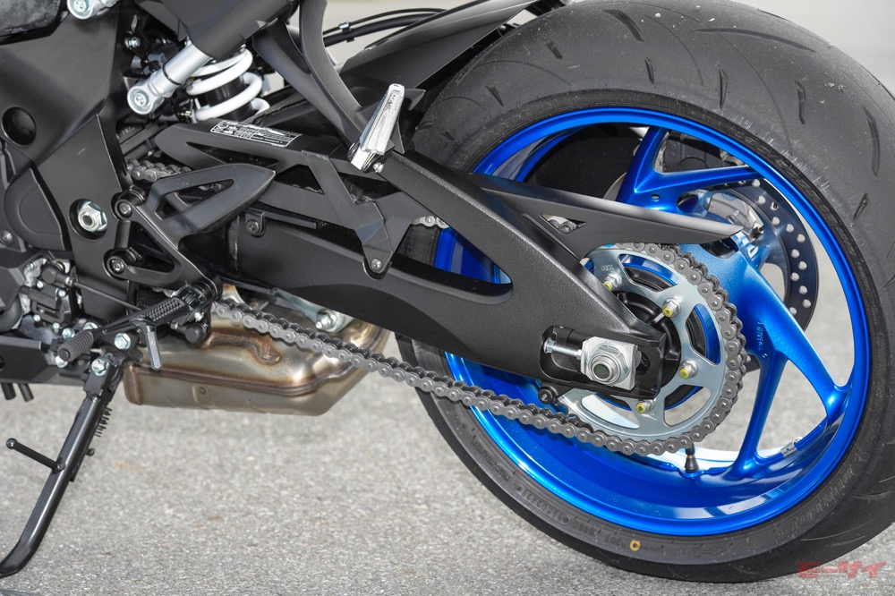 GSX-S1000 スズキ