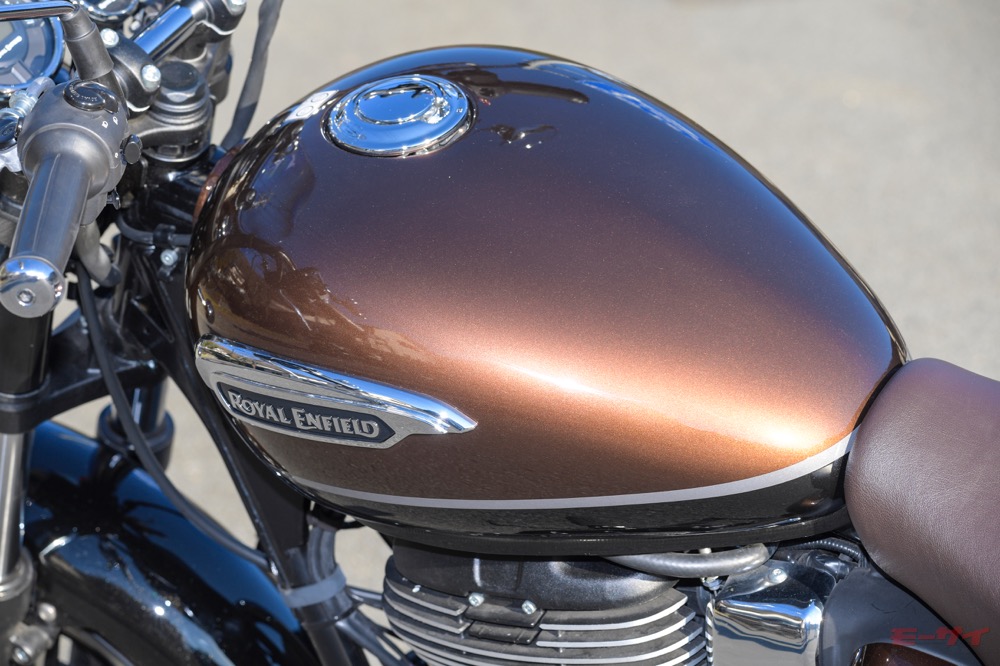 メテオ350　タンク　ロイヤルエンフィールド