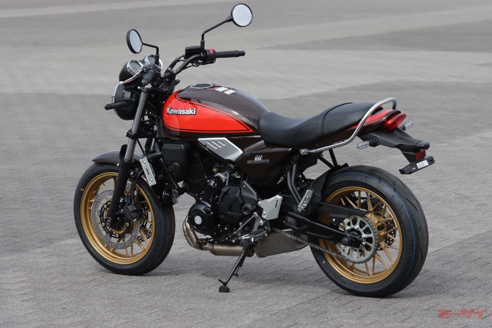 Z650RS　カワサキ　50周年