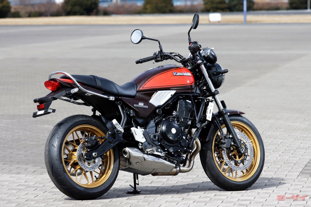 Z650RS　カワサキ　50周年