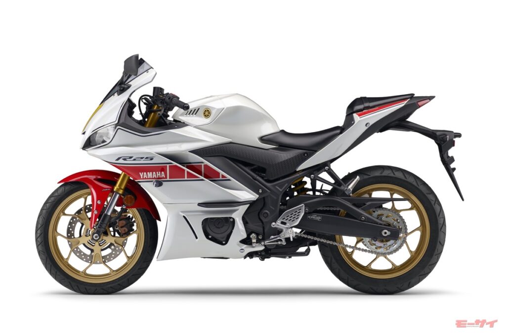 YZF-R25　ヤマハ　2022