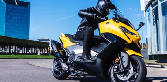 TMAX　ヤマハ　2022