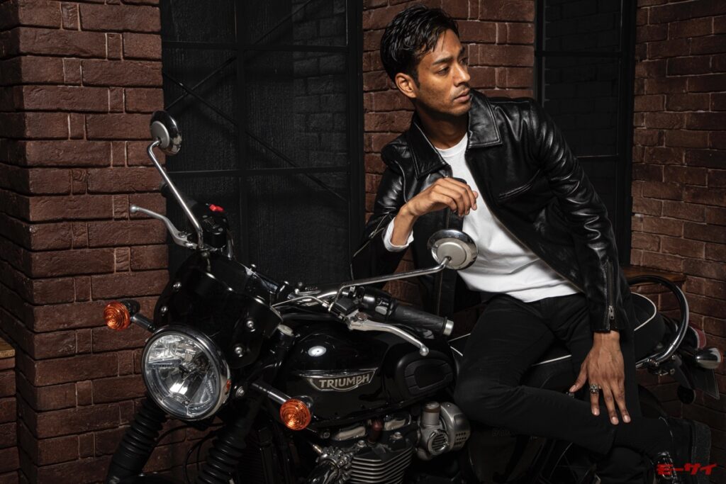 画像ギャラリー】正装は“革ジャン”だ！ 着こなしが難しくないモデル4選