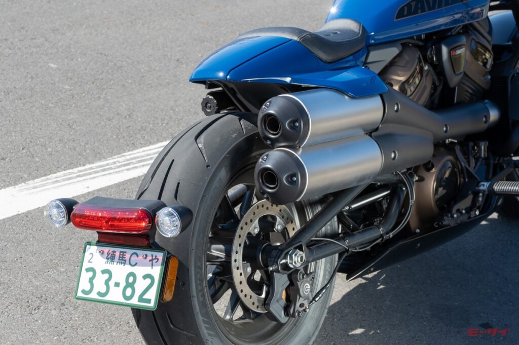 スポーツスターS　2023　マフラー　サスペンション　ハーレー