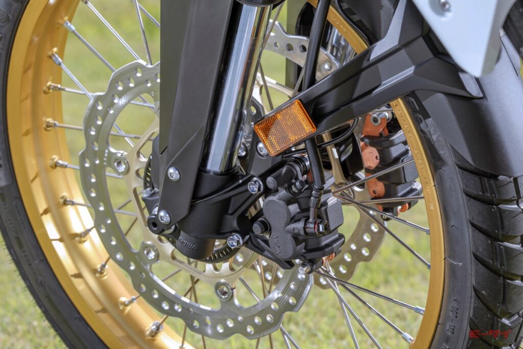 XL750　トランザルプ　ブレーキ　ホンダ　2023