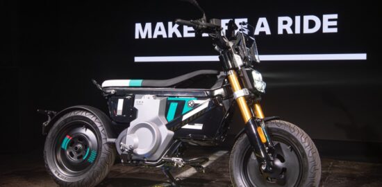 CE 02 BMW 電動