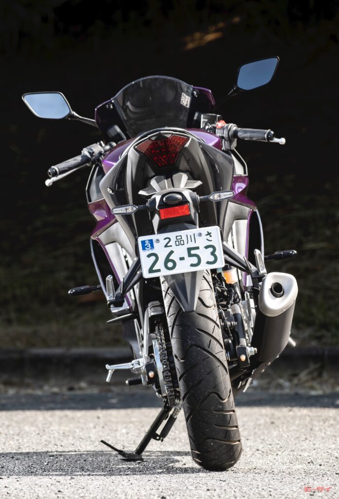 YZF-R25　2023　ヤマハ　パープル
