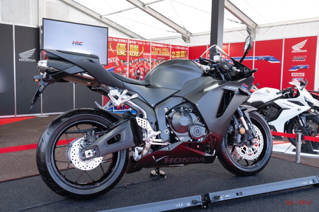CBR600RR　ホンダ　2024