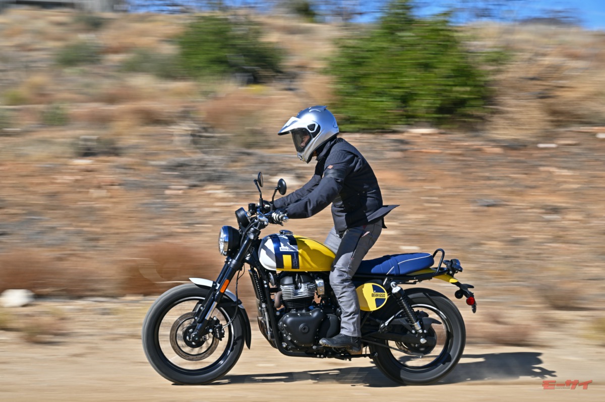 ベア650　ロイヤルエンフィールド　スクランブラー