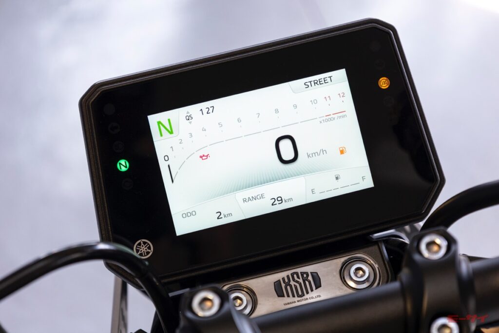 XSR900　ヤマハ　2025　メーター　５