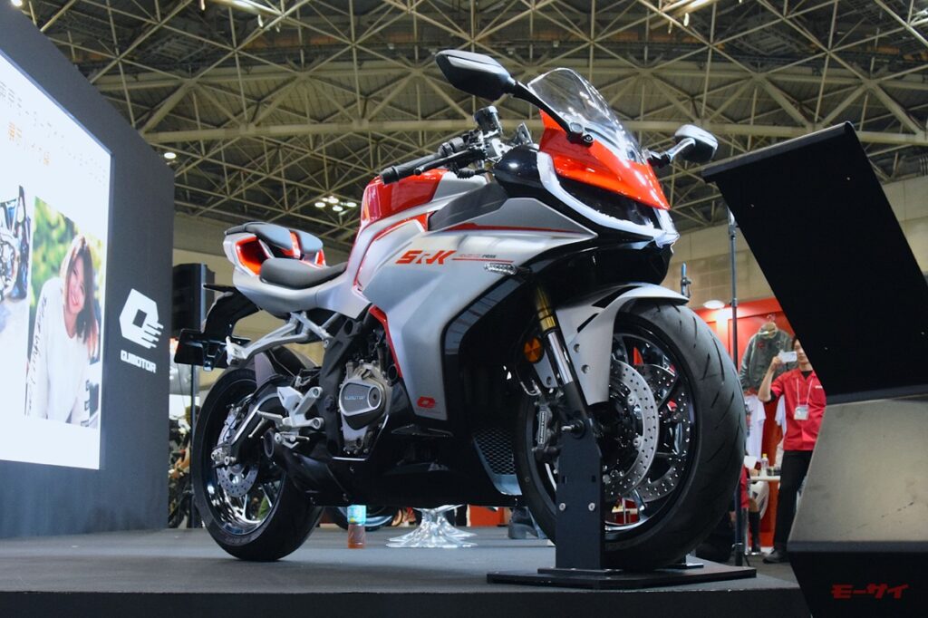QJモーター　SRK400RS