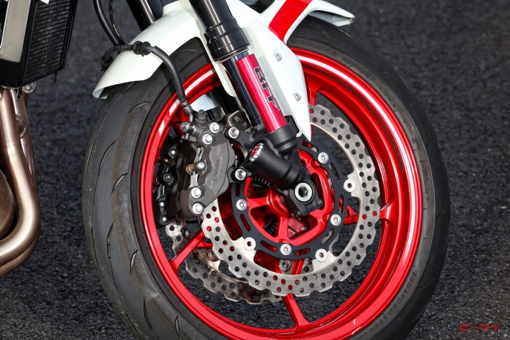 画像ギャラリー】SHOWAのカワサキ Z900／RS用サスペンションをテスト