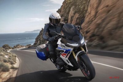 BMW R1300RS